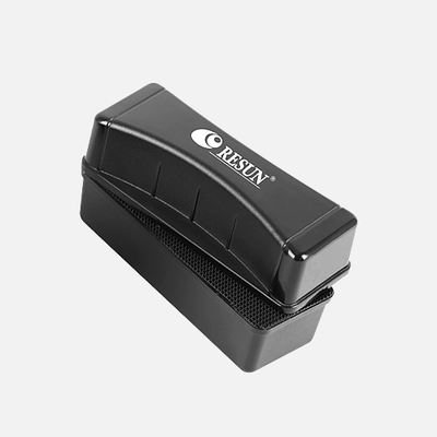 FLOATING MAGNETIC CLEANER